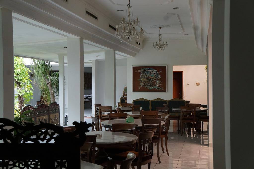 Hotel Kirana Yogyakarta Eksteriør billede
